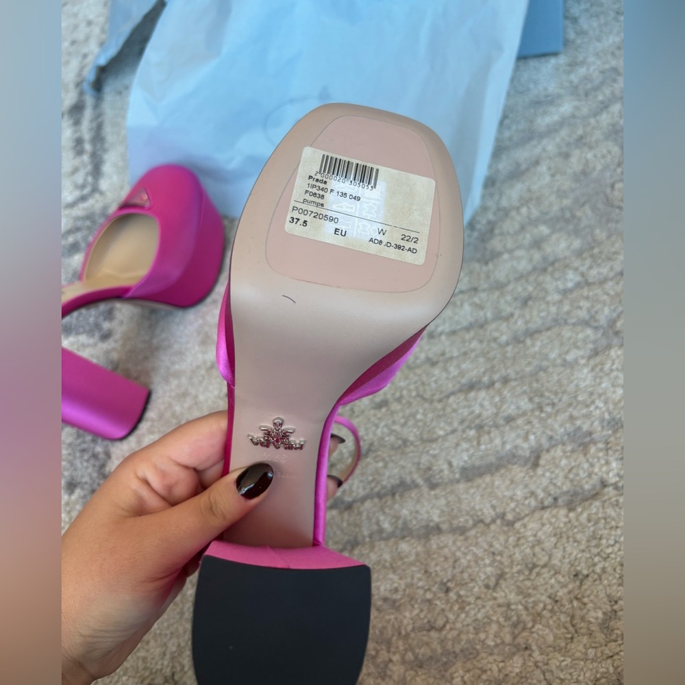 Prada Satin Pink Platform Heels new in box! - Picture 6 of 6